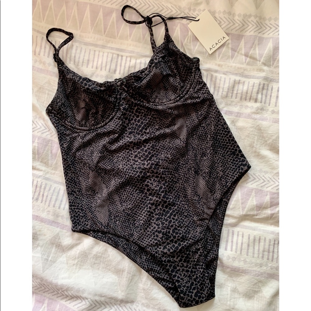 SOLD❌NWT Acacia 2021 Marlow Bodysuit/Black Snake❌